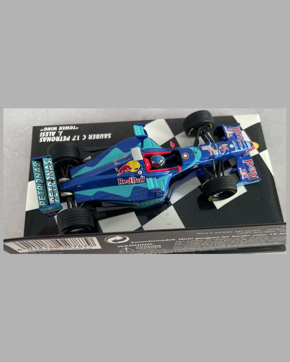 Sauber C 17 Petronas model driven by Jean Alesi, autographed by the driver 3