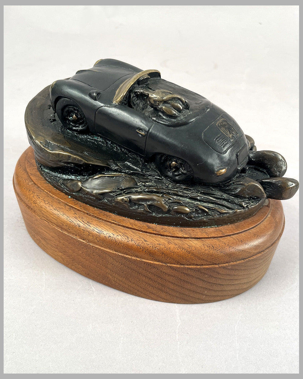 California Carrera bronze sculpture by Larry Braun, 1987 4