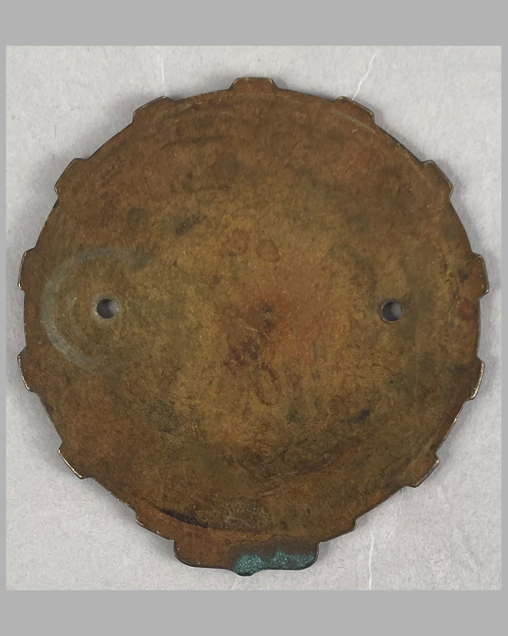 Cercle Automobile de la Flèche vintage 1950’s grill badge 2