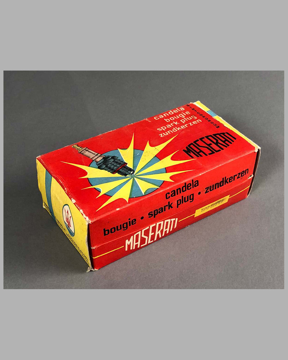 Box of 12 Maserati Spark Plugs - Tipo 225SP