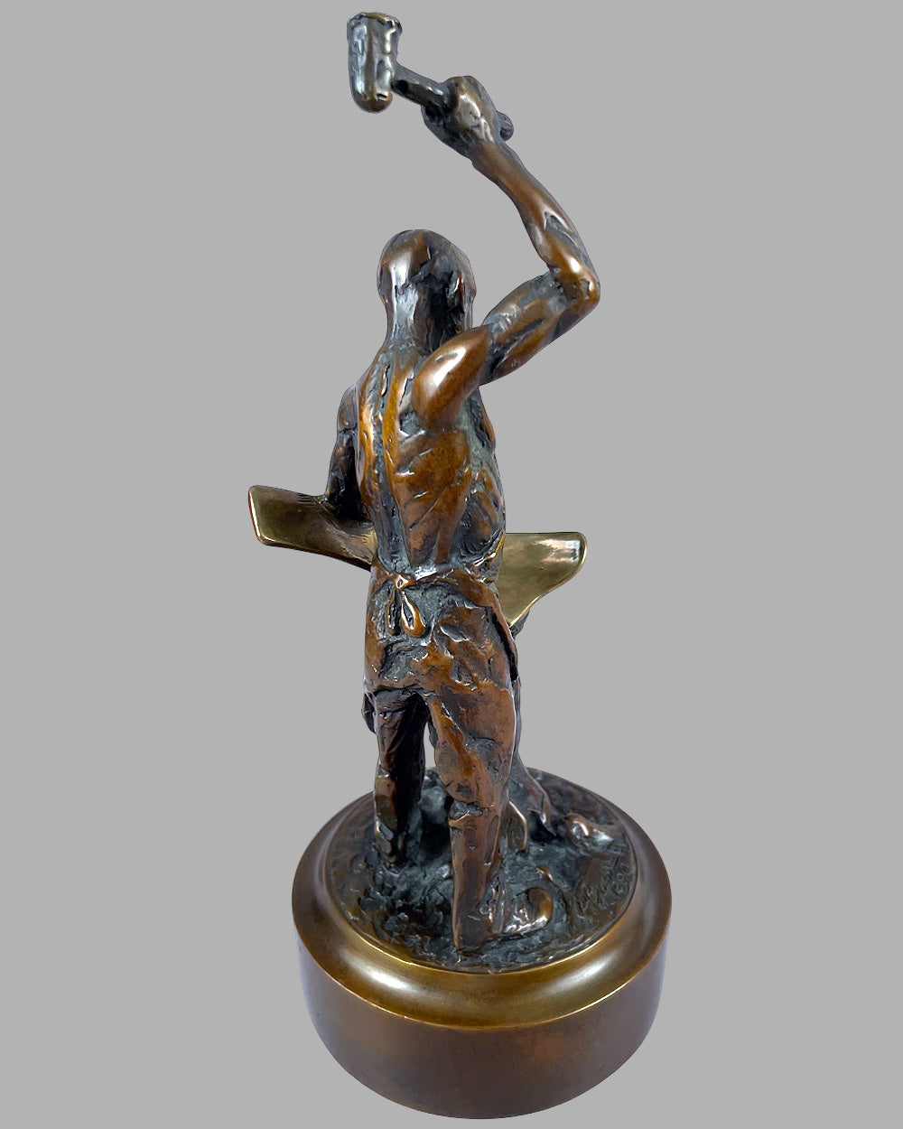 The Panel Beater bronze sculpture by Larry Braun, 1990 4