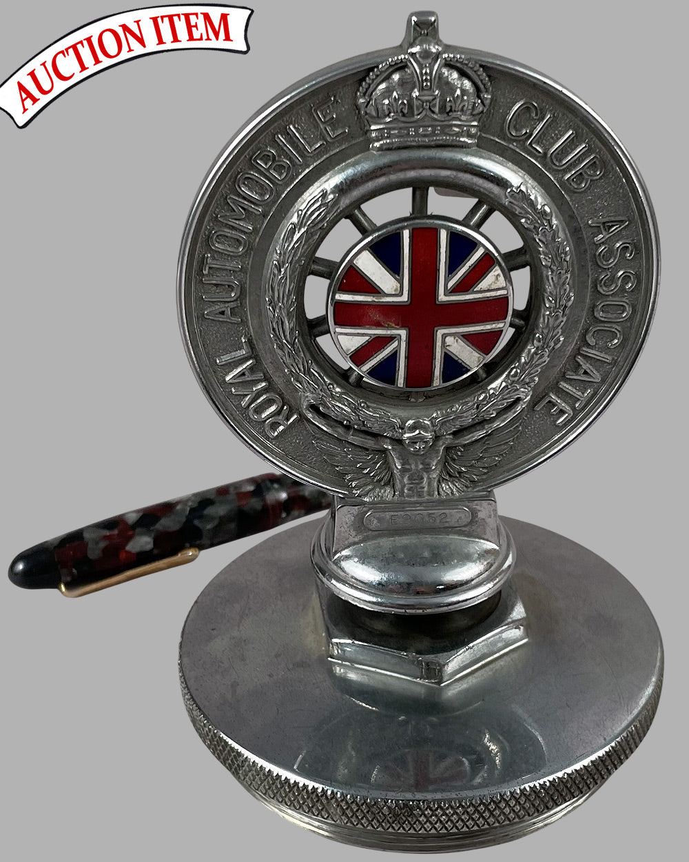 Royal Automobile Club (RAC) associate badge / hood ornament