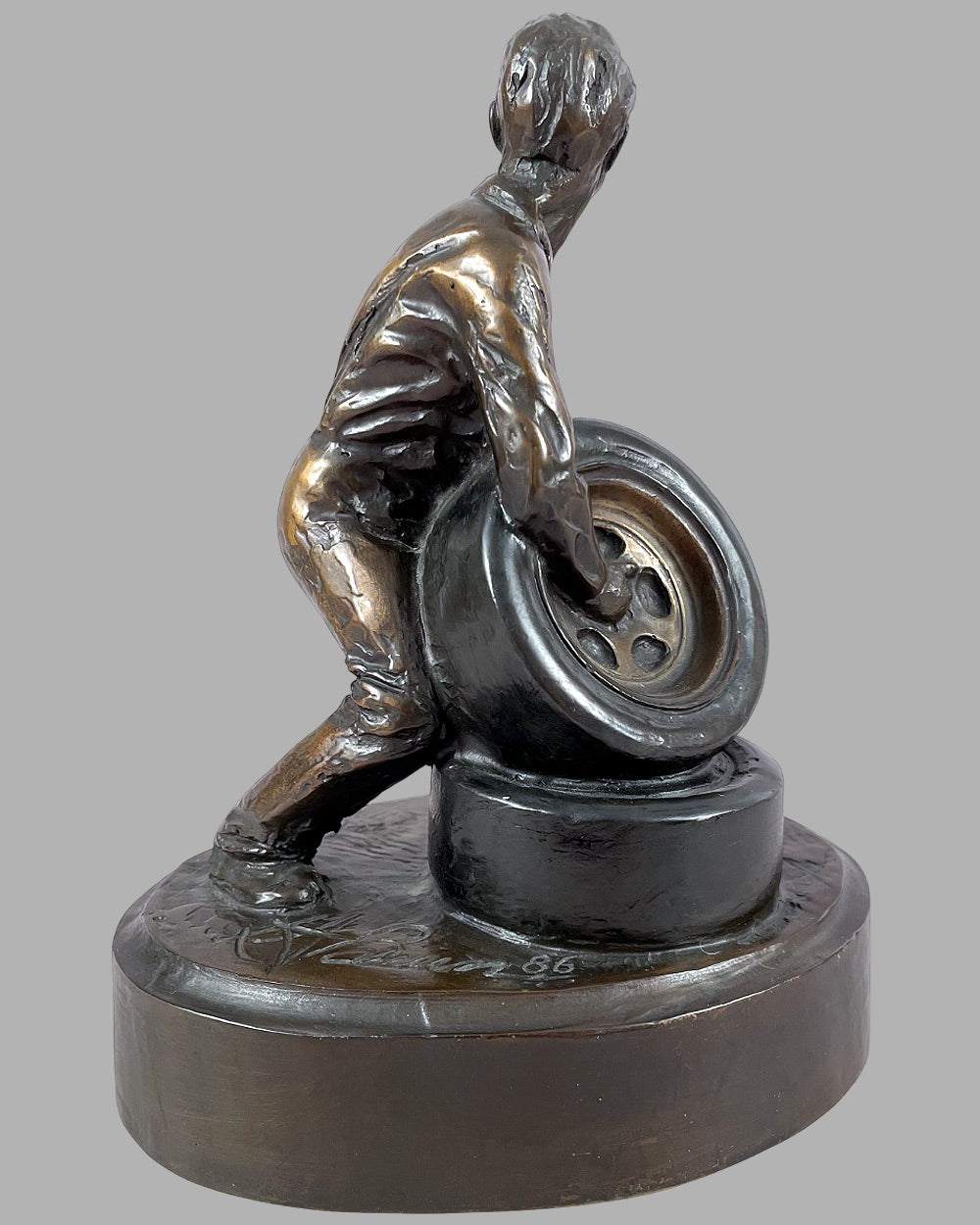 Two for the Track bronze sculpture by Larry Braun, 1986 3