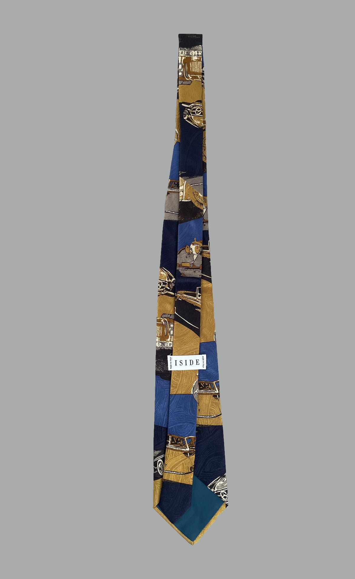 𝐌𝐞𝐫𝐜𝐞𝐝𝐞𝐬-𝐁𝐞𝐧𝐳 𝐬𝐢𝐥𝐤 𝐭𝐢𝐞 𝐛𝐲 𝐈𝐬𝐢𝐝𝐞 (Starting Bid-$80 Estimate-$100-$150)