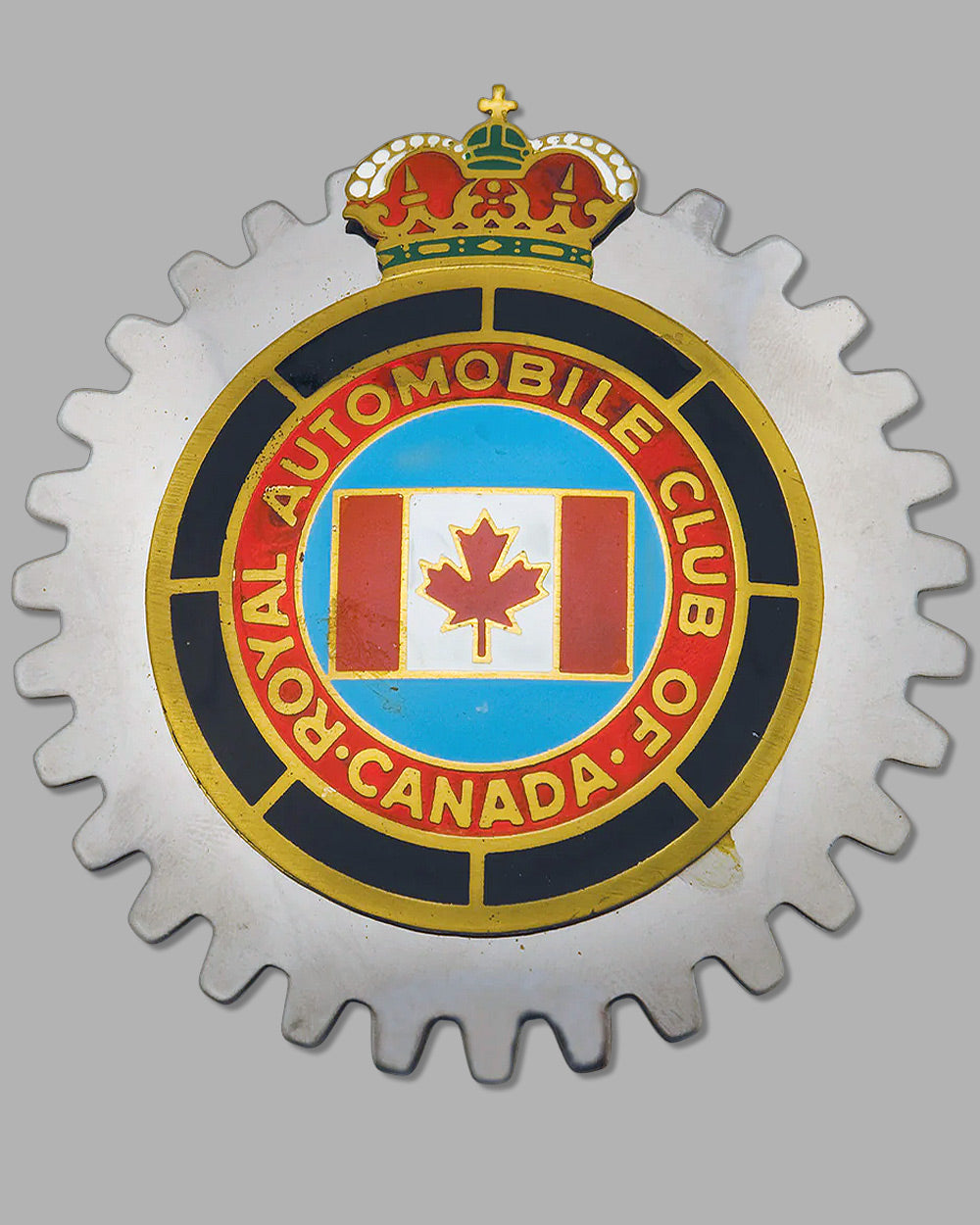 Royal Automobile Club of Canada grill badge
