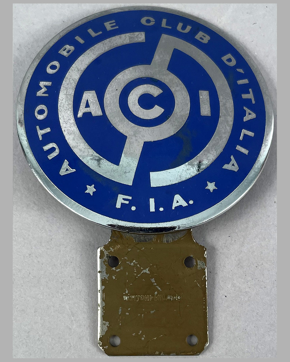 Automobile Club d’Italia (A.C.I.) bumper or bar badge