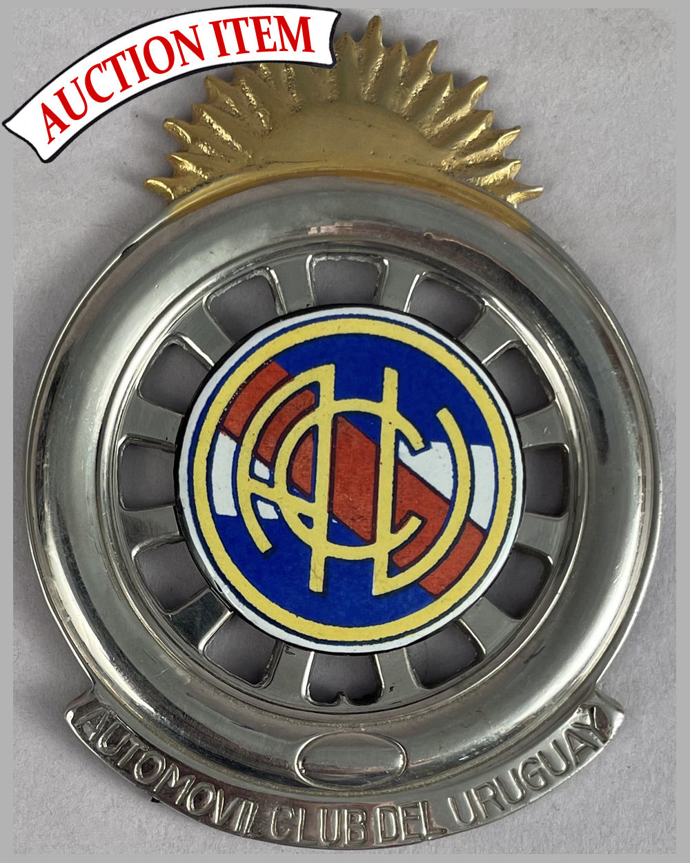 Automobile Club del Uruguay grill badge, 1930’s to 1960’s