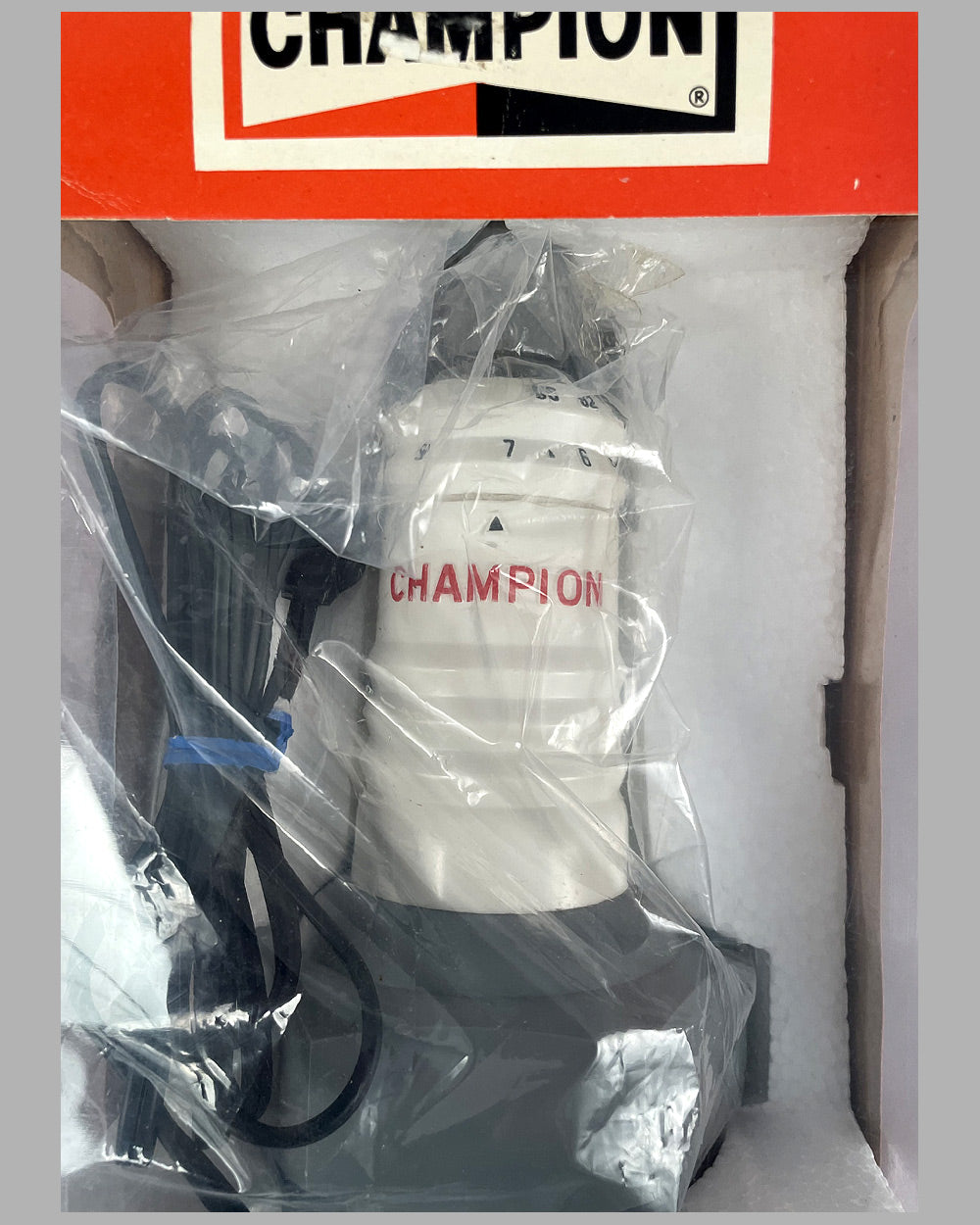 Champion spark plug promotional AM / FM radio, 1960’s 2