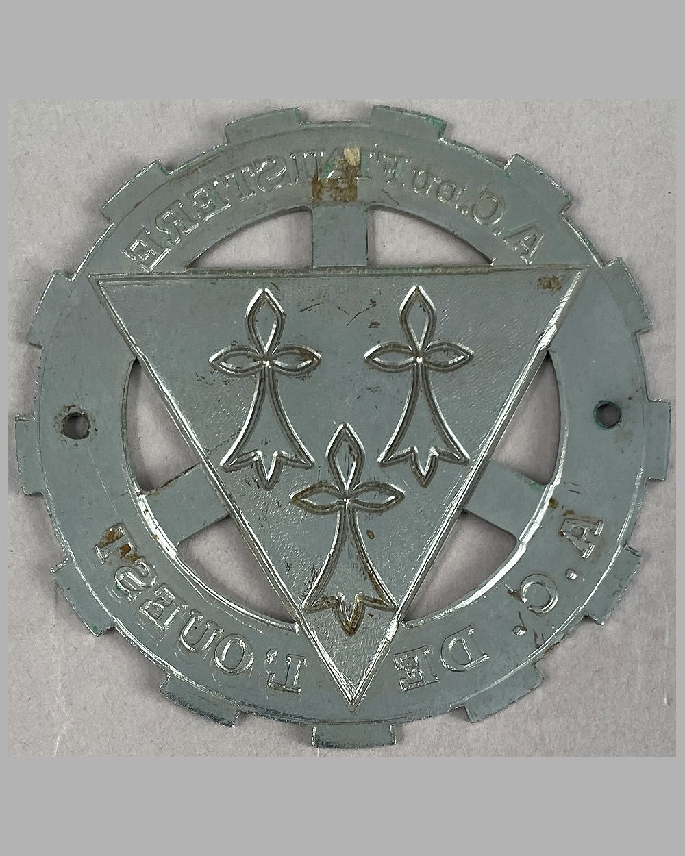 Automobile Club du Finistere grill or dashboard badge 2