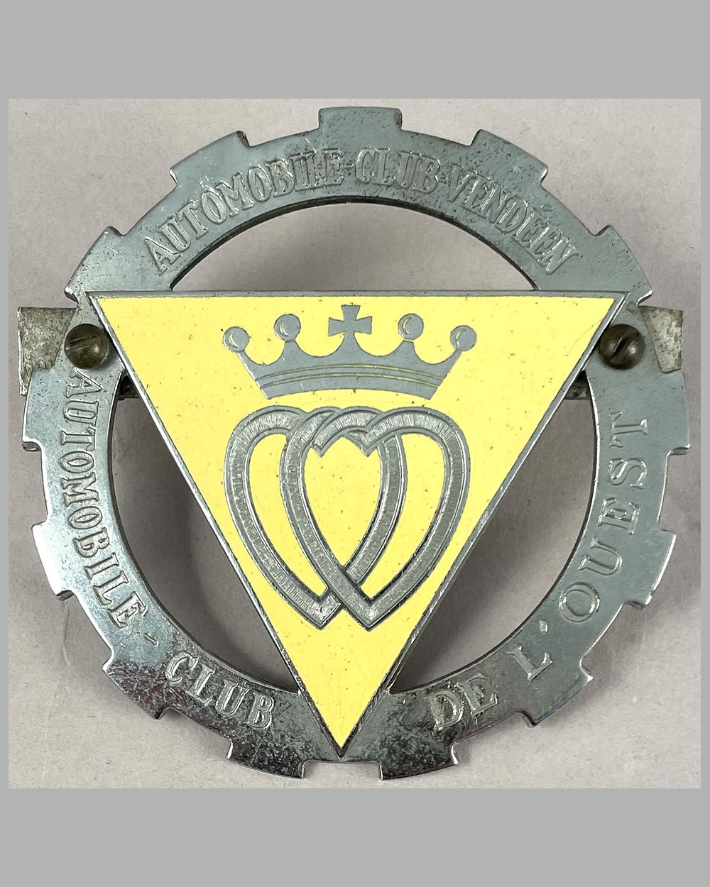 Automobile Club Vendéen grill badge