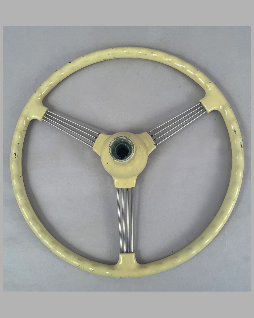 DB bakelite steering wheel, 1950’s 3