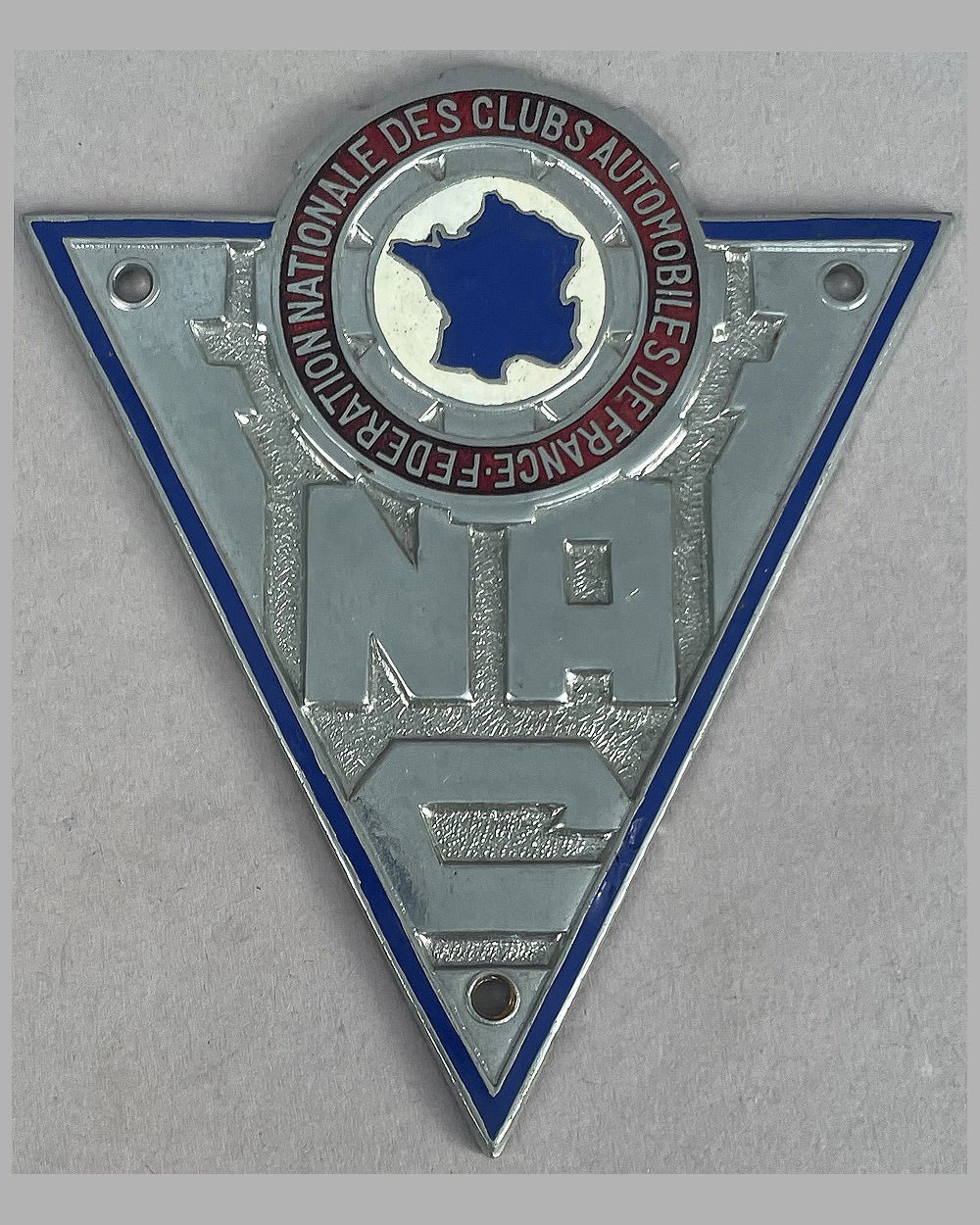 Federation Nationale des Clubs Automobiles de France triangular dash members badge