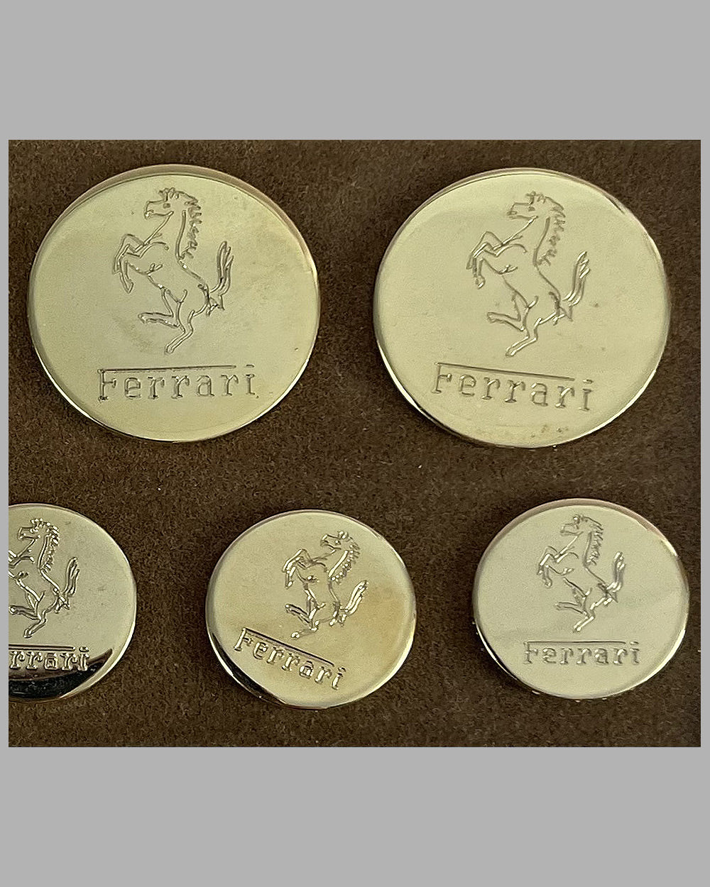 Complete set of 7 Ferrari blazer buttons 3