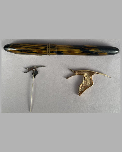 Two Hispano Suiza lapel pins 4