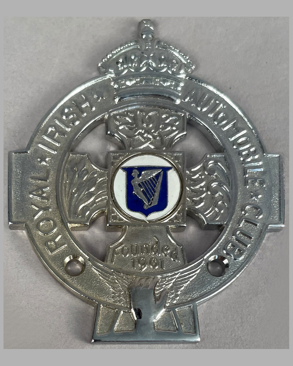 Royal Irish Automobile Club grill badge