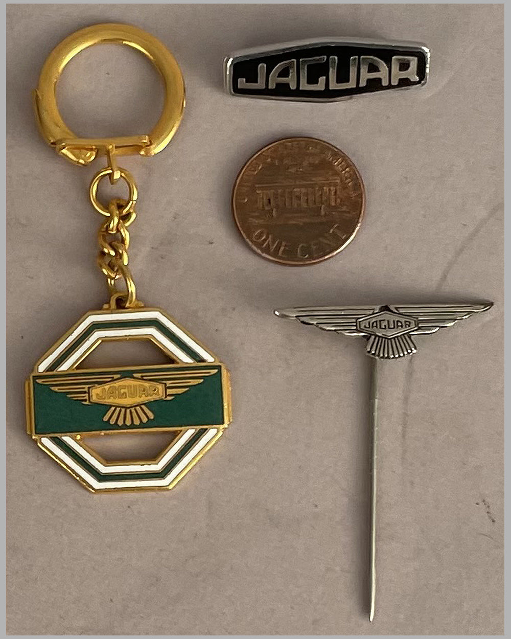 5 Jaguar vintage lapel pins and 1 key chain, from the personal collection of Briggs Cunningham 2