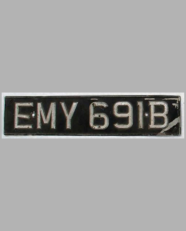 Original 1960's British License Plate EMY691B - l'art et l'automobile