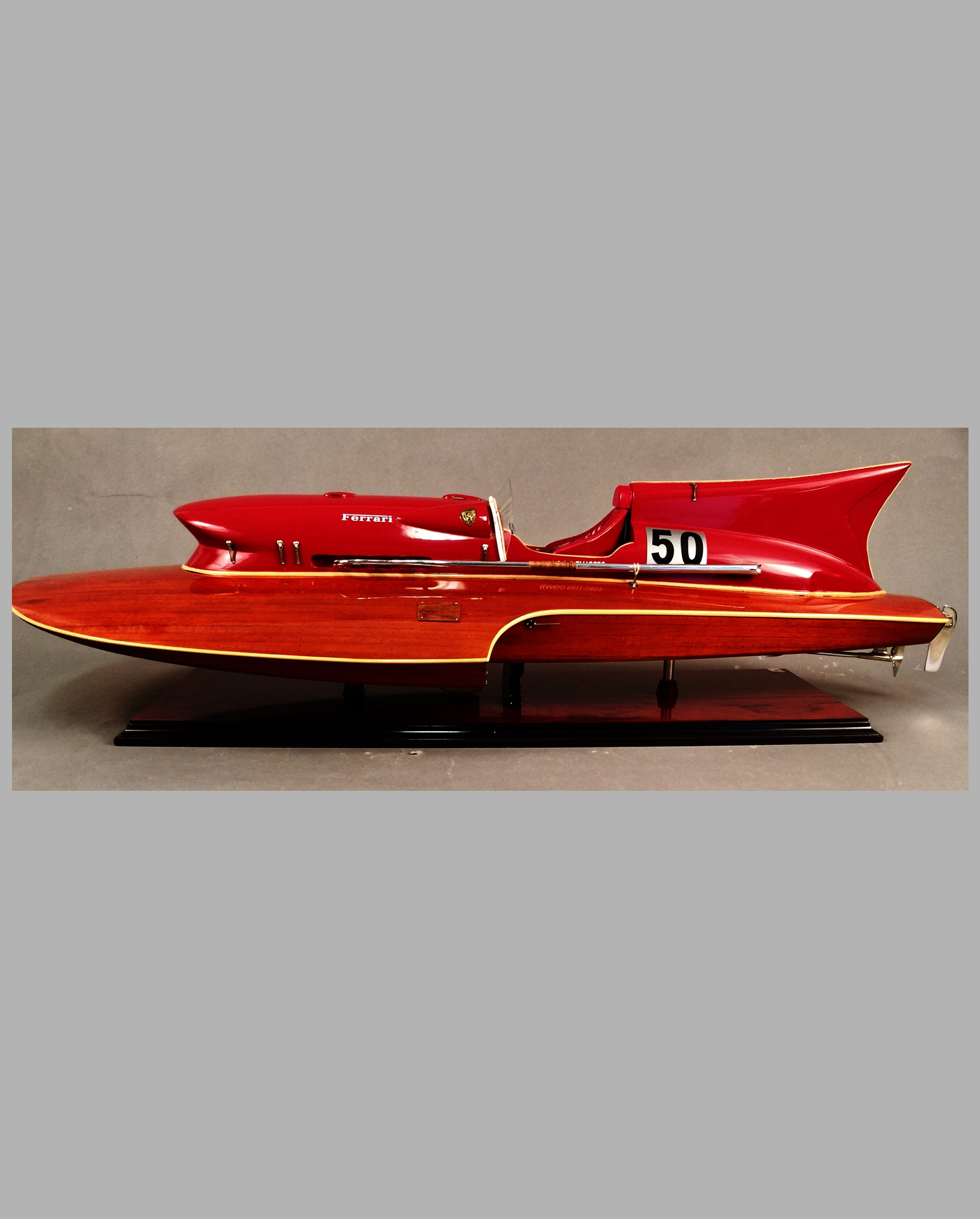 Nando del Norte Ferrari Speed Boat Model