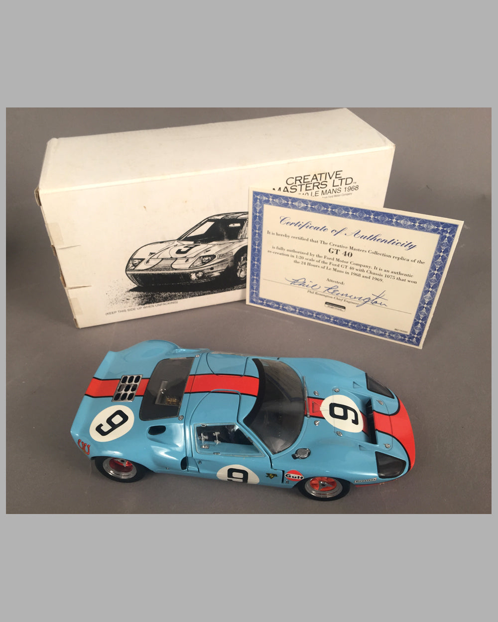 Ford GT 40 die cast model