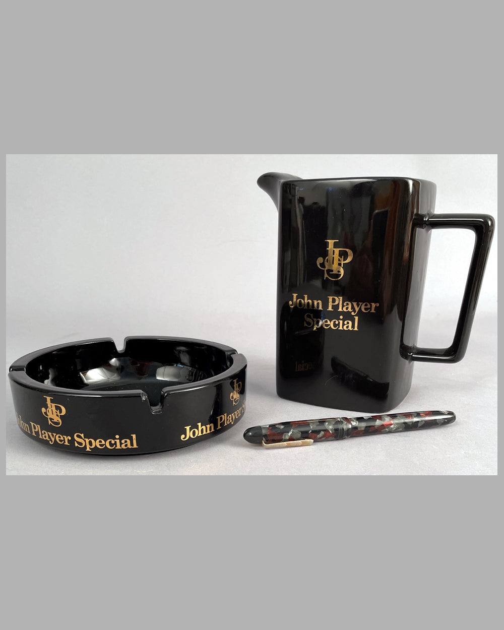 Set of 2 JPS (John Player Special) period ceramic objects from the 1970&#39;s