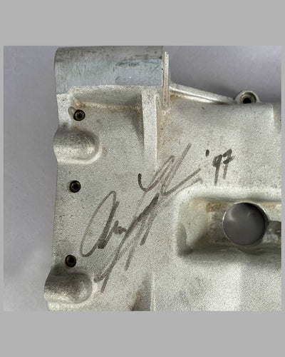 Oldsmobile Aurora V8 Indy car valve cover, Autographed by Arie Luyendyk 4