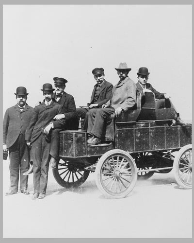 1900's Omnibus b&w photograph 2